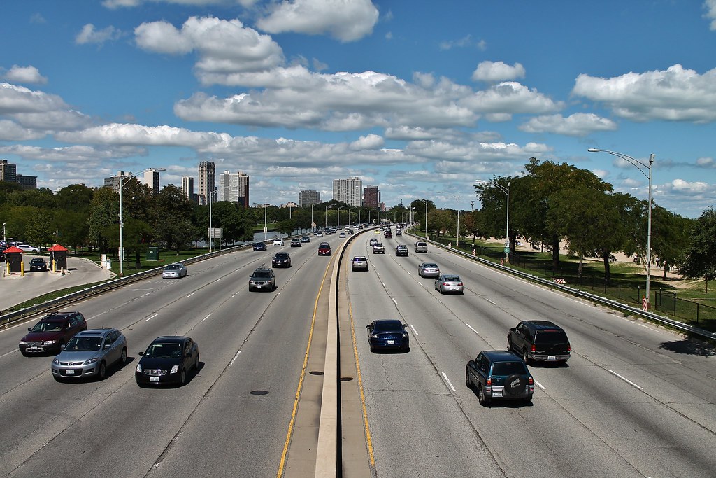 Lake Shore Drive Taken from North Avenue Pedestrian Bridge… Flickr
