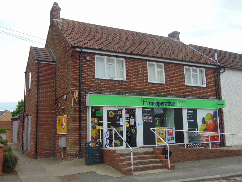 ROMANBY {tCG} [2] (11a Anderby Rd, Romanby, Northallerton,… Flickr