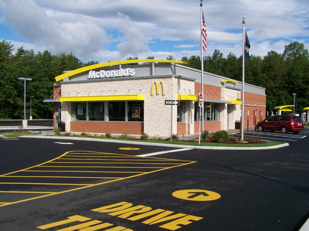 100_8583 192 Corinth Road,Queensbury,New York This McD rep… Flickr