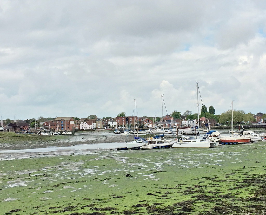 Low Tide Low tide at Fareham Creek Roy Llowarch Flickr