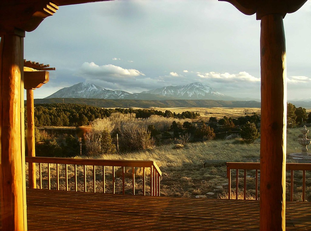 view of thePeaks from our porch 03 Looking south to the Sp… Flickr
