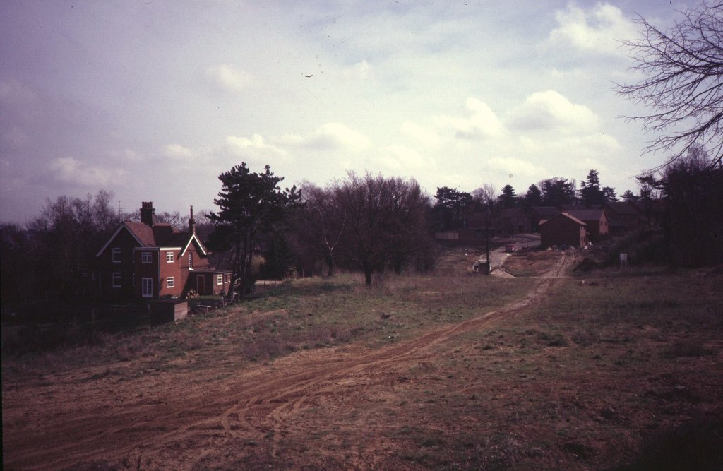 IPSOCScan1552 Land used for Grantham Crescent 1980s Flickr