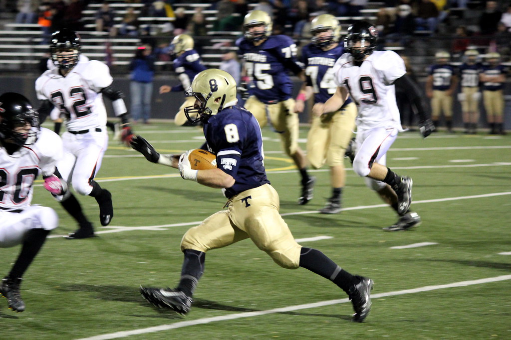 Hidden Valley vs. Cave Spring Flickr