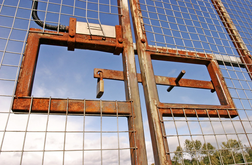 Gourock, Inverclyde, Scotland, 2004 Gates, Gourock, Inverc… Flickr