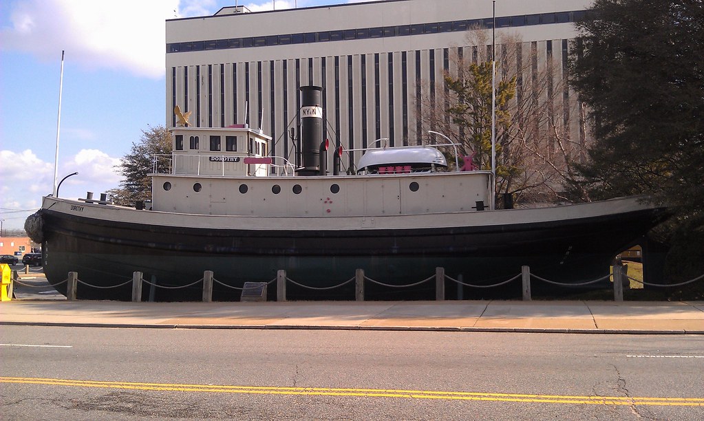 DOROTHY Hull Number One Newport News VA (1) The 90foot … Flickr