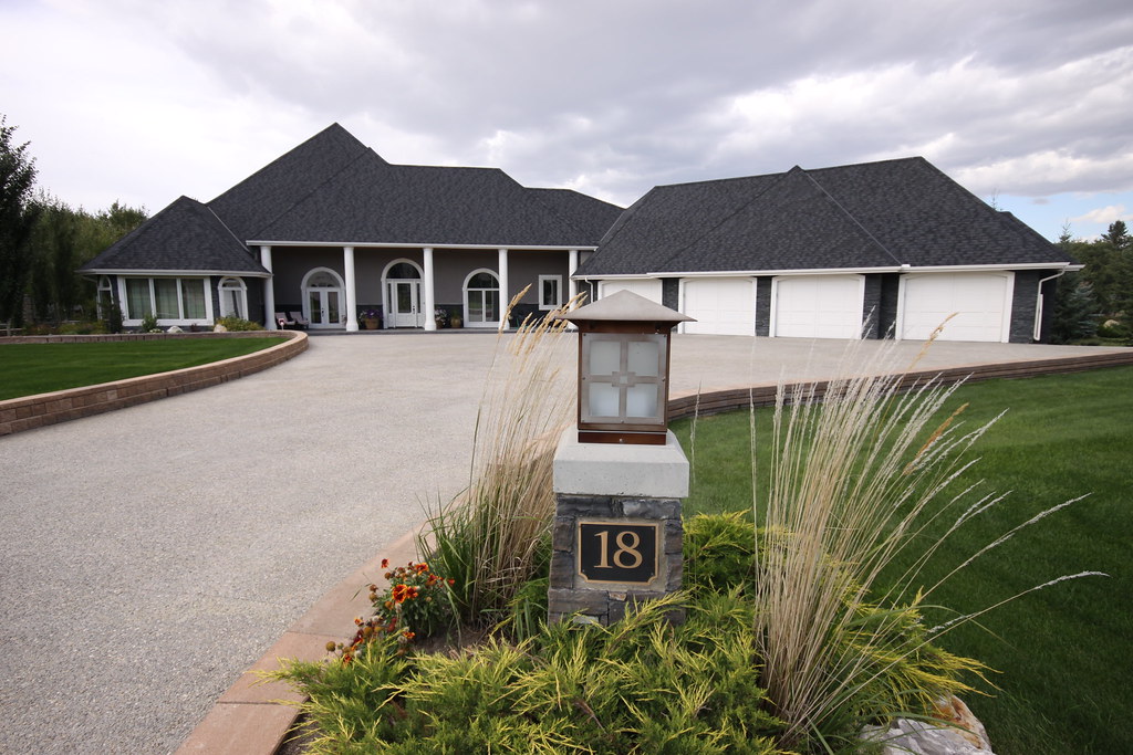 18 Pinehurst Dr Heritage Pointe, DeWinton AB, T0L 0X0 Flickr