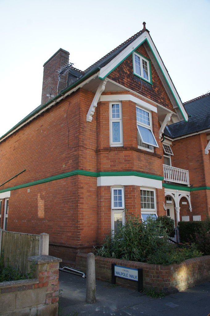 Arohanui Victoria House (19) and Brooklyn (21), Walpole R… Flickr