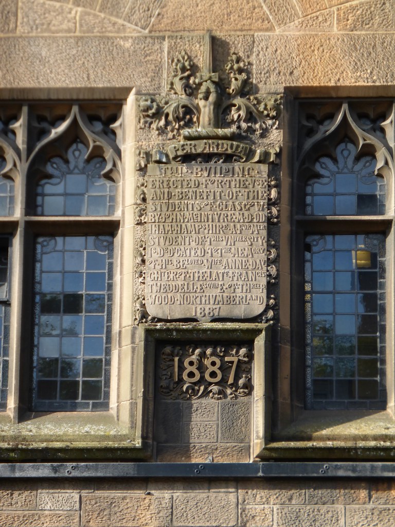Glasgow University's John McIntyre Building In beautiful l… Flickr
