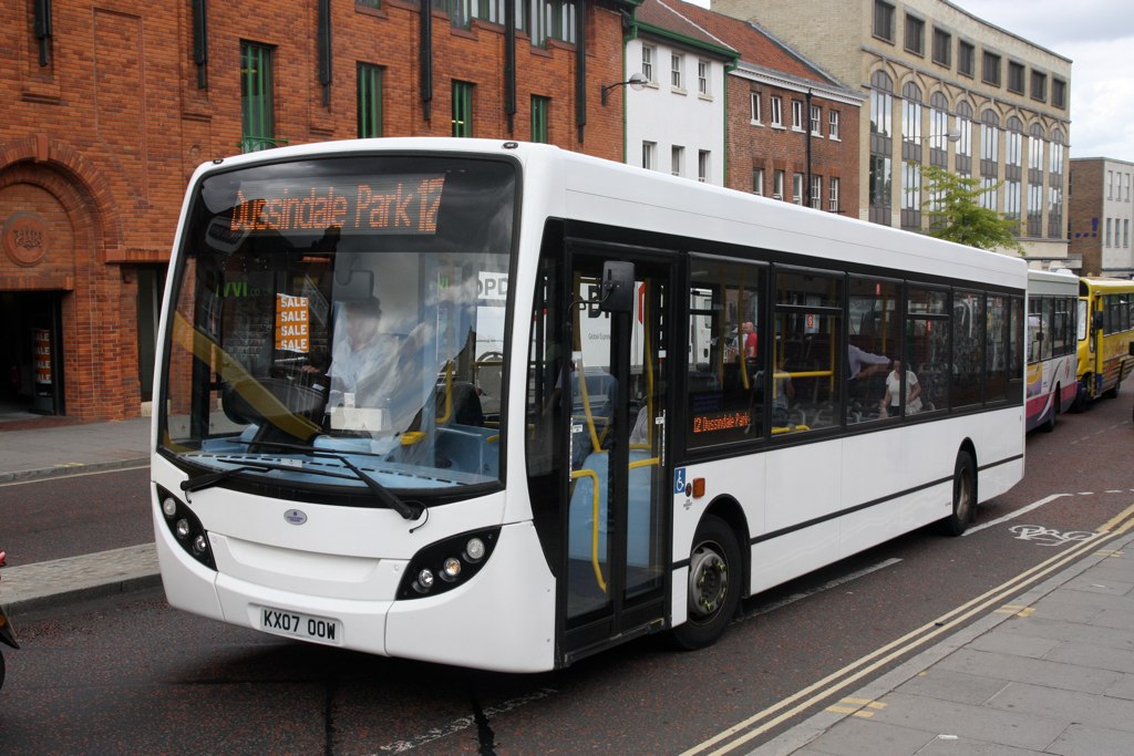 ALLIANCE & LEICESTER KX07OOW NORWICH 300608 (on hire to EA… Flickr