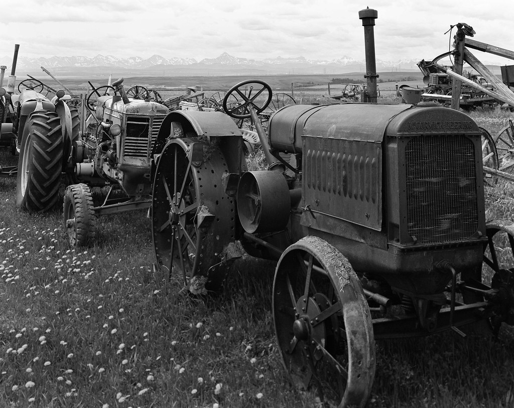 Heritage Acres, Pincher Creek, Alberta Delta 100 4x5 in py… Flickr