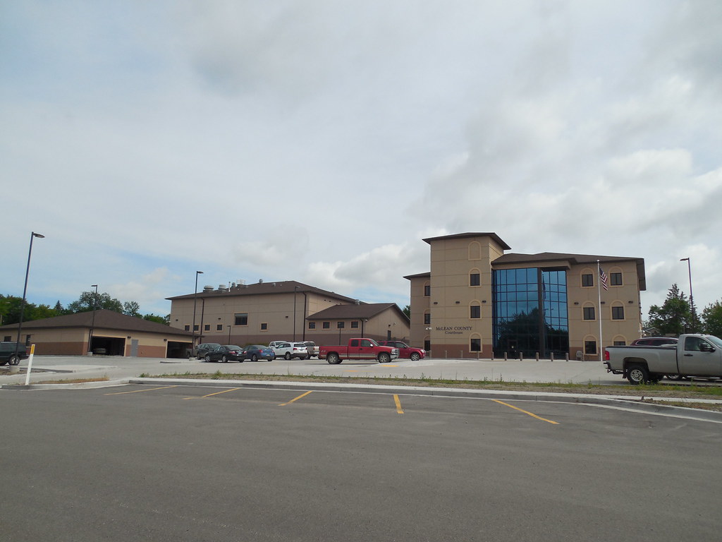 McLean County Courthouse Washburn, North Dakota Constructe… Flickr