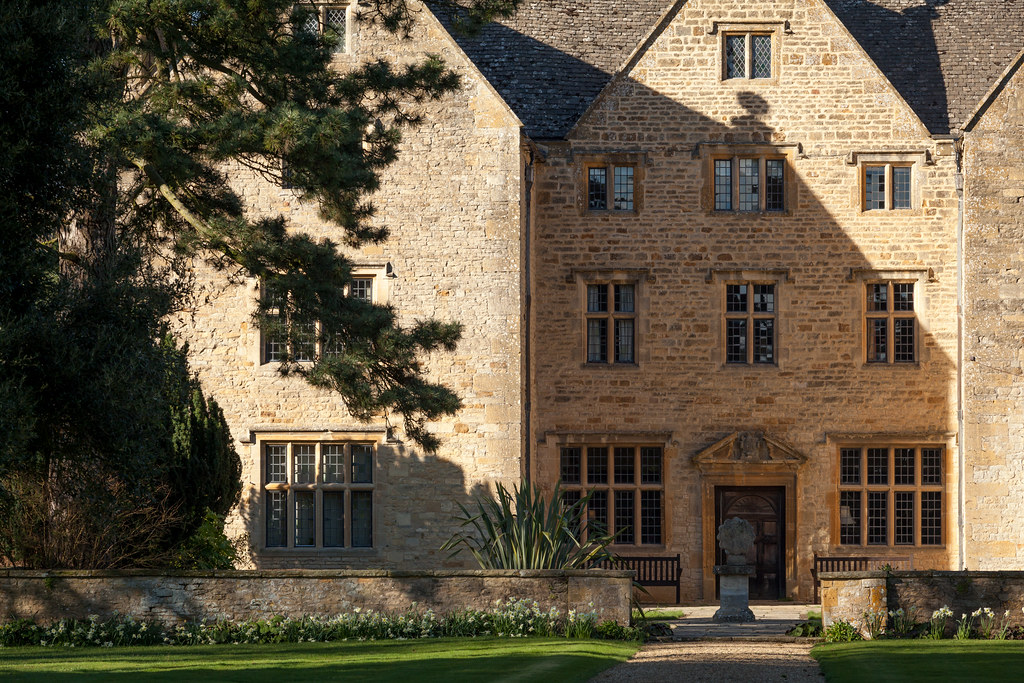 Entrance to the Manor House, Little Compton The Stones o… Flickr