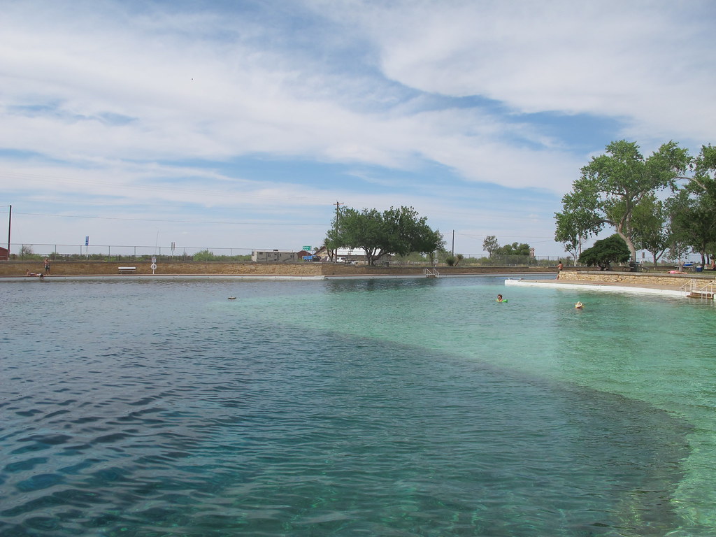 Fort Davis,Balmorhea,parks june 2014 006 antonratsa Flickr