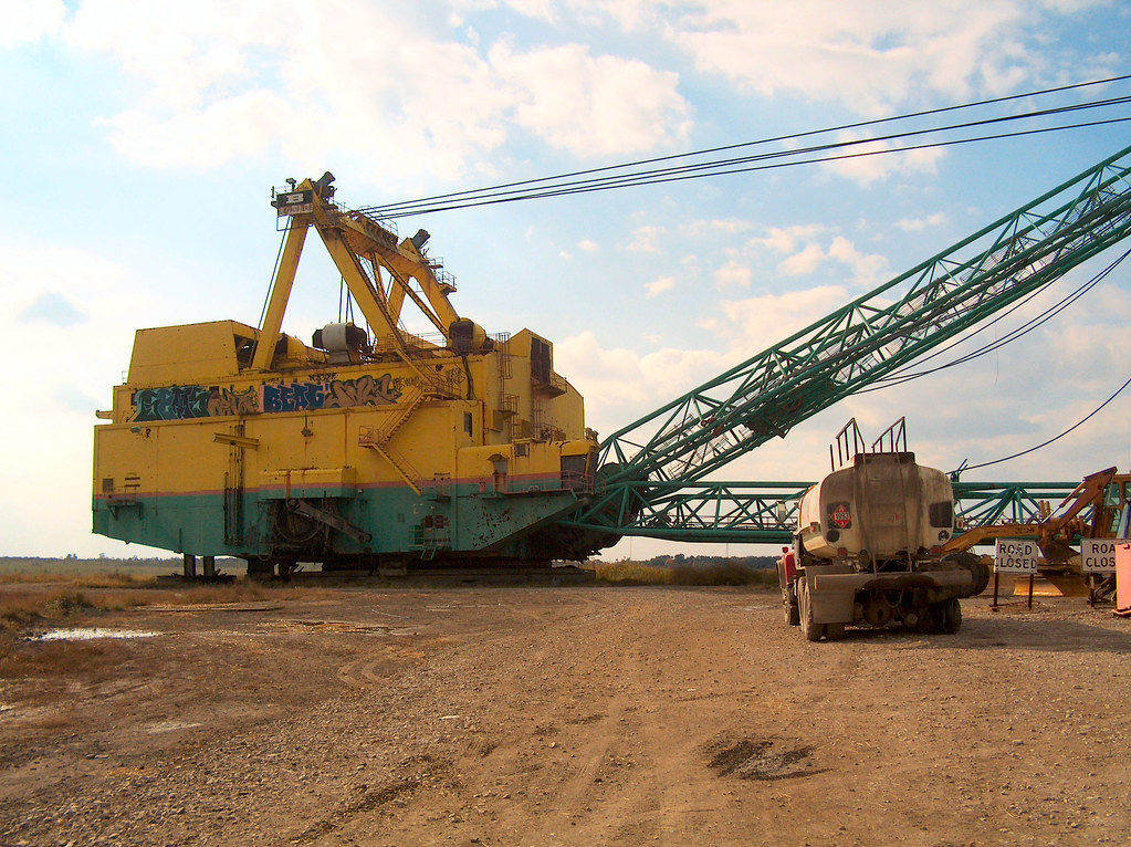 Mining Machine Bucyrus Erie, Model 2570 used for mining co… Flickr