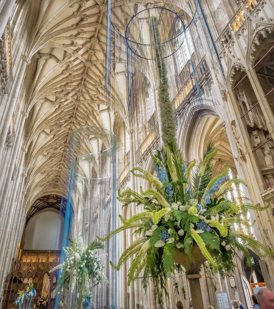 The 2015 Festival of Flowers in Winchester Cathedral a photo on Flickriver