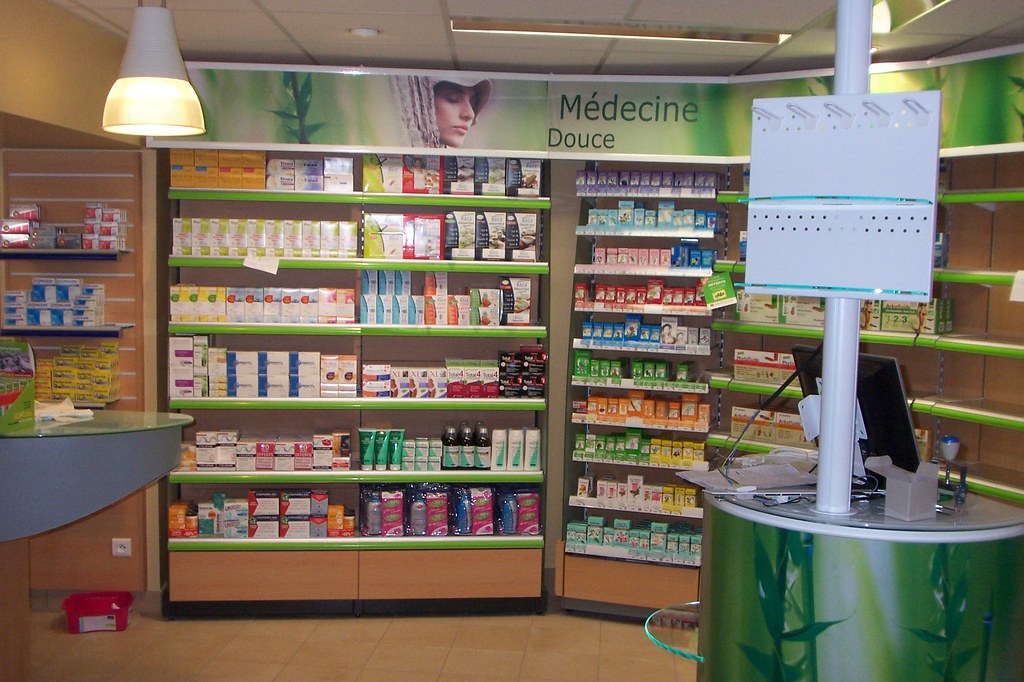 Pharmacies Pharmacies Réalisations Agencements Le Carlier … Flickr