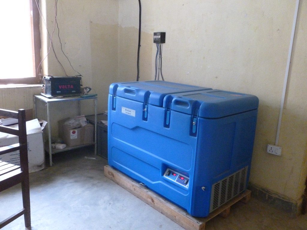 Cold storage for medicins, Health Centre Wayal, Doti, Nepa… Flickr