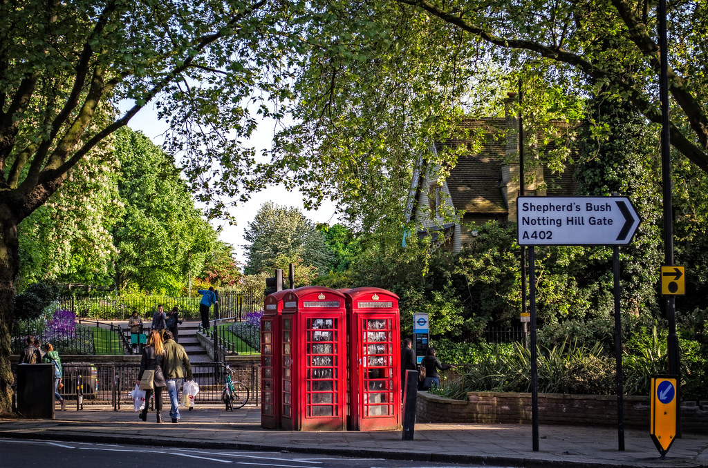 An Entrance to Kensington Gardens Not far from the Italian… Flickr