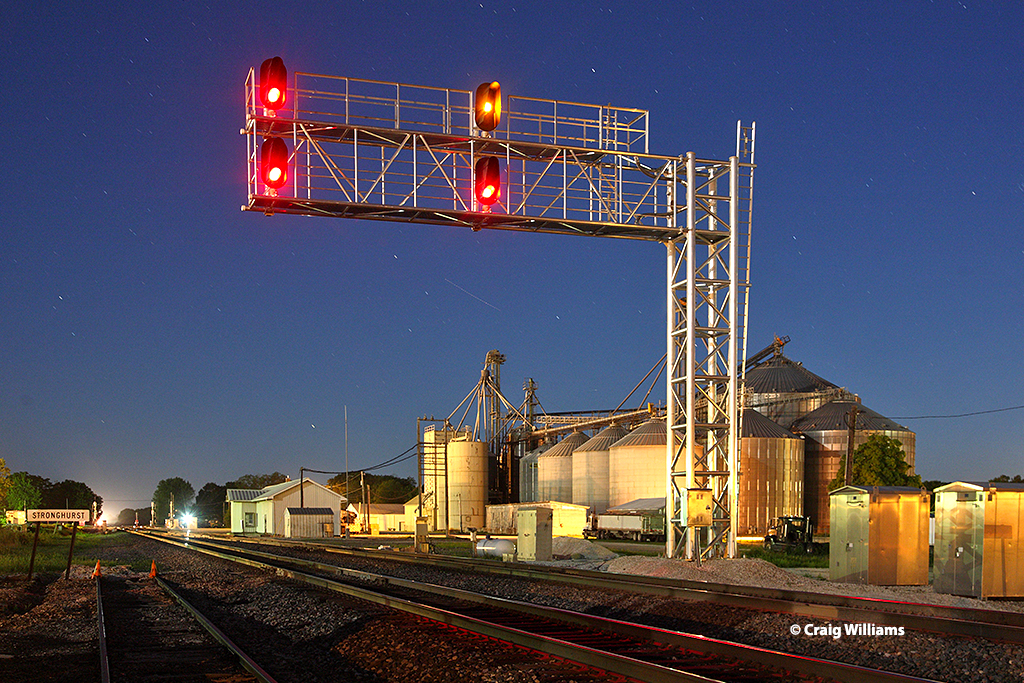 BNSF Chillicothe Sub Stronghurst IL New is in and working,… Flickr