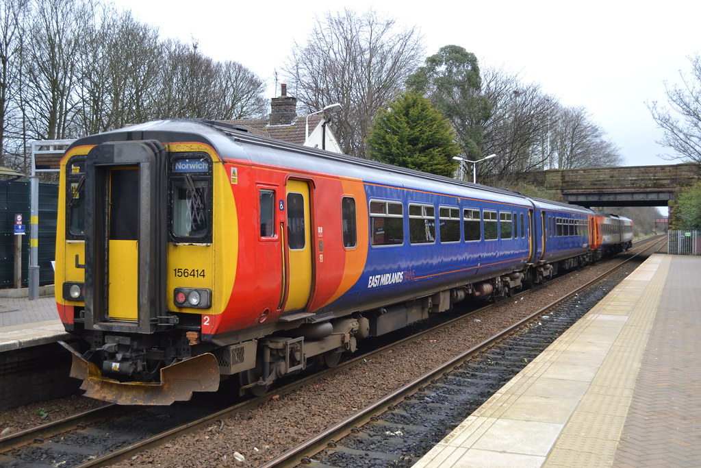 East Midlands Trains Meridian Express Sprinter 158773 & Sp… Flickr