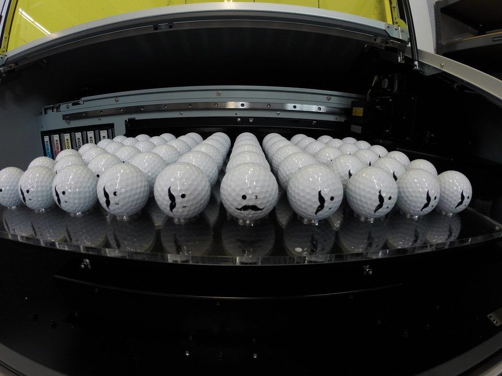 Golfball printing a photo on Flickriver