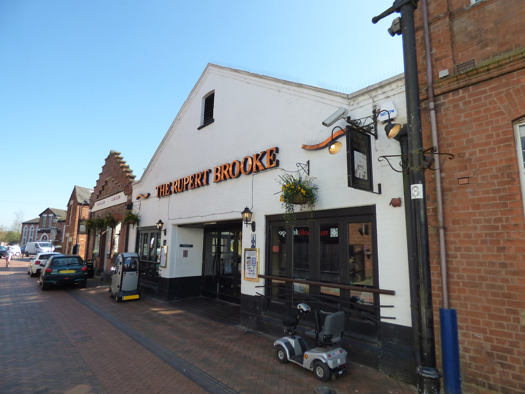 The Rupert Brooke Castle Street, Rugby a photo on Flickriver