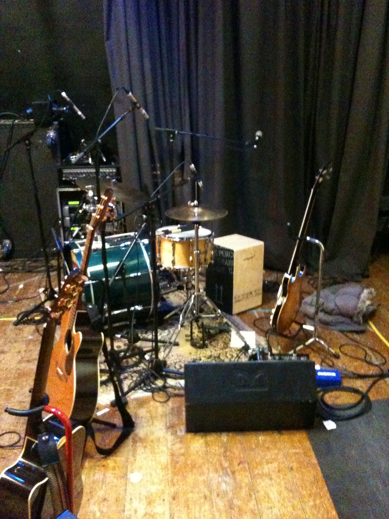 Gigging with Nicky Swann I switch between drums and bass g… Flickr