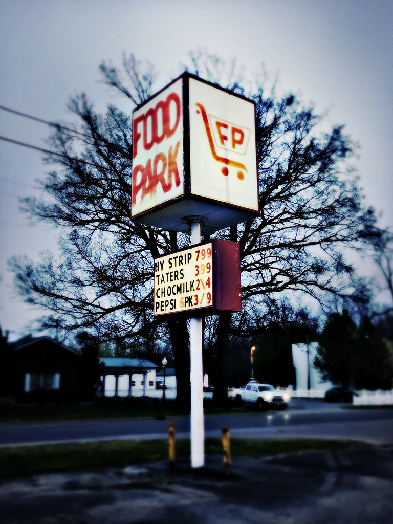 Get'cher taters at the Food Park McLeansboro, IL Darren Snow Flickr