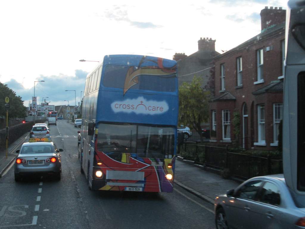 80 D 1528, Whitworth Road in Dublin Cross Care VC105 Flickr