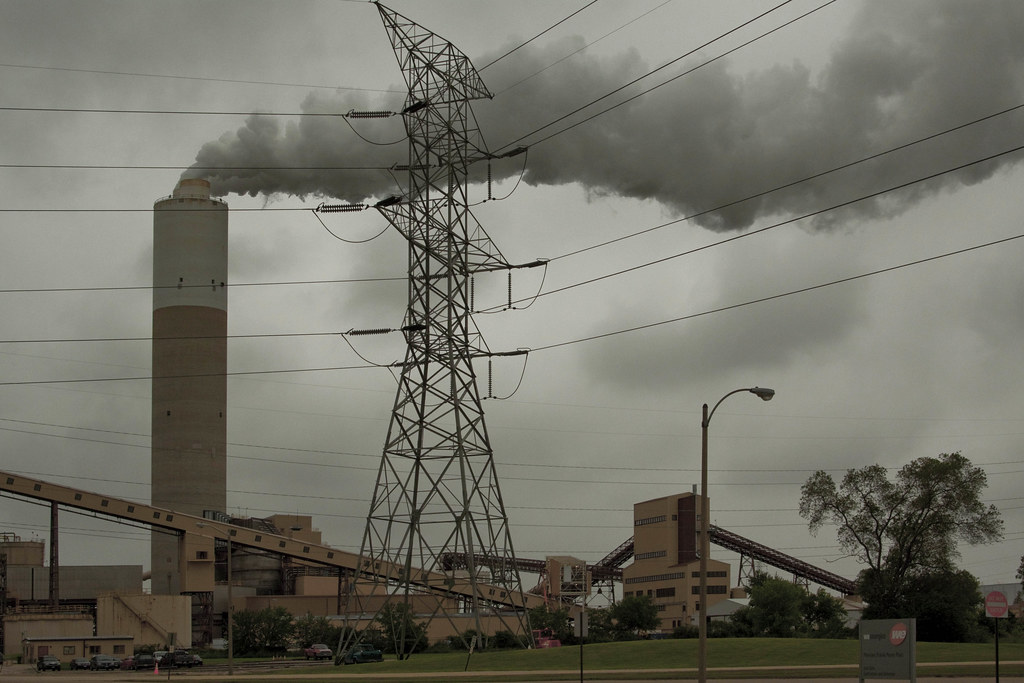 Coal Plant Emitting Smoke Pleasant Prairie Wisconsin 0804 Flickr