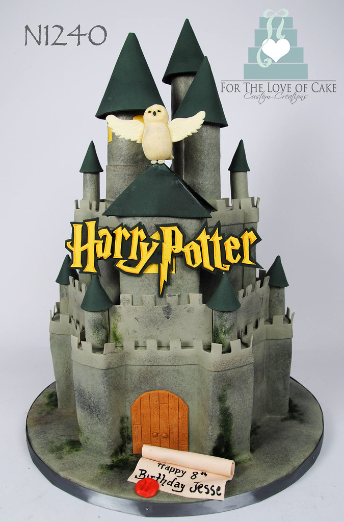 N1240harrypotterhogwartscastlecaketoronto For the love of cake