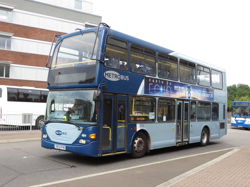 484 [YN53 RYW] YN53RYW (CY) GoAhead Metrobus Crawley Bus… Flickr