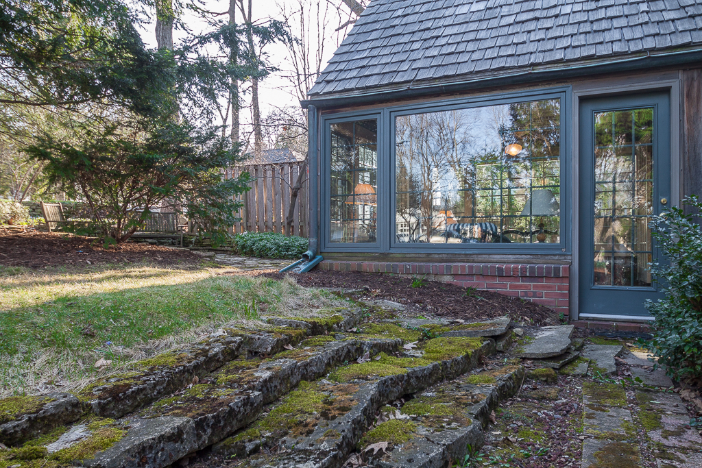 809 Magdeline Dr, Maple Bluff, Madison, WI home for sale l… Flickr