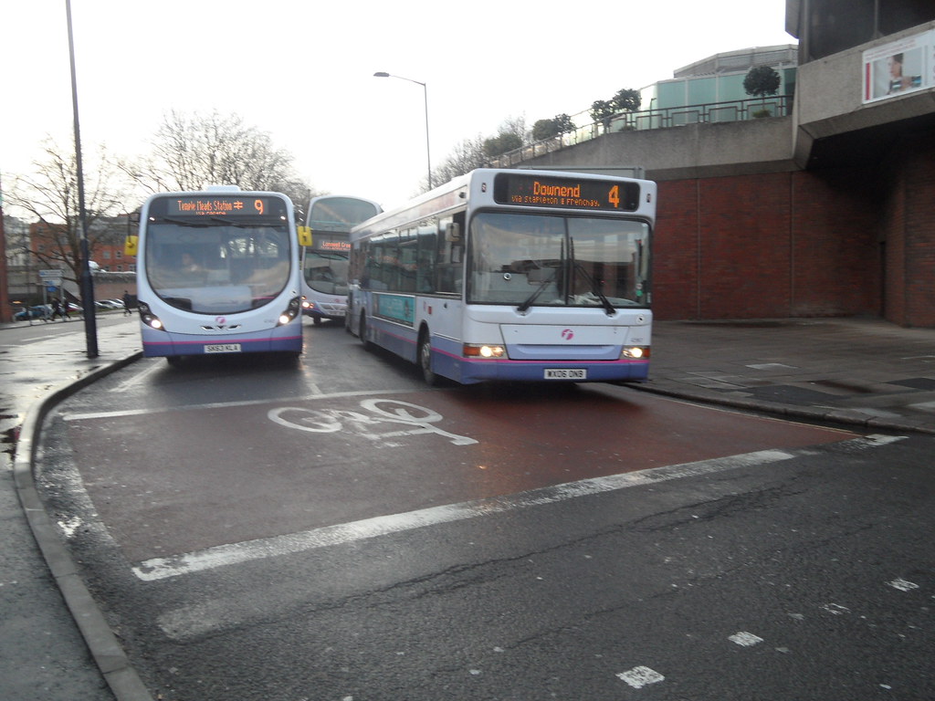 WX06 ONB, SN63 KLA ronan jones Flickr