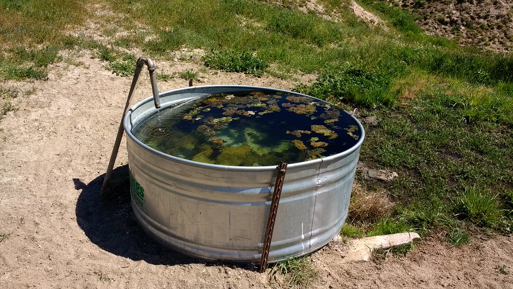 WR104 Hastings Galvanized Steel Tub 80 gallon galvanized s… Flickr
