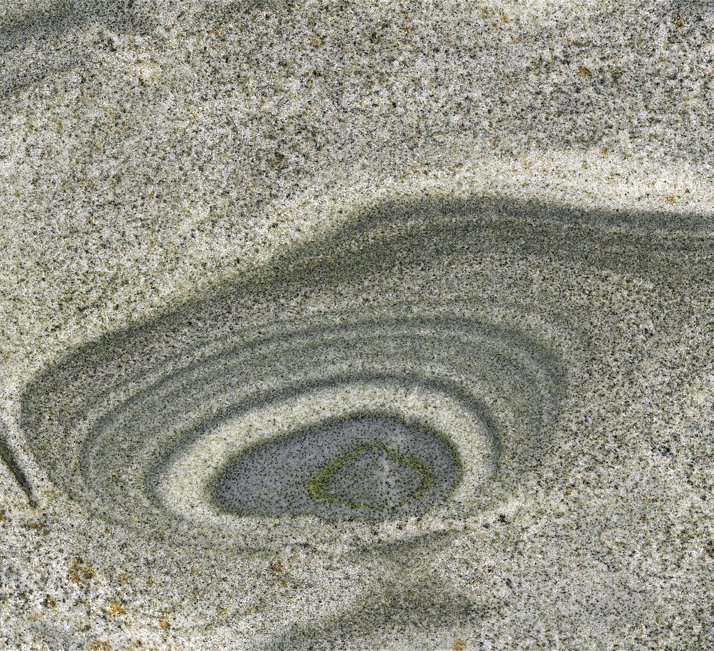 Iguana Green Granite (gneiss) (quarry near Messias Targino, Rio Grande