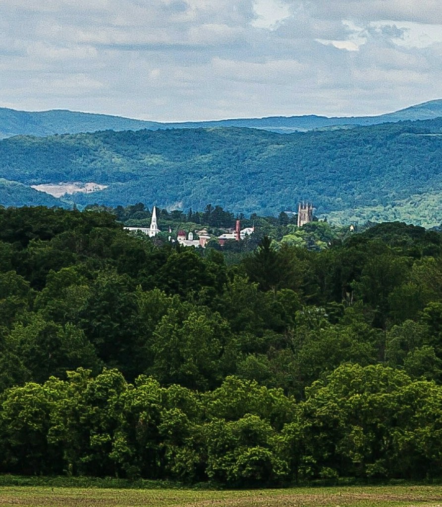 Berkshire Valley, Williamstown, MA in distance, view towar… Flickr