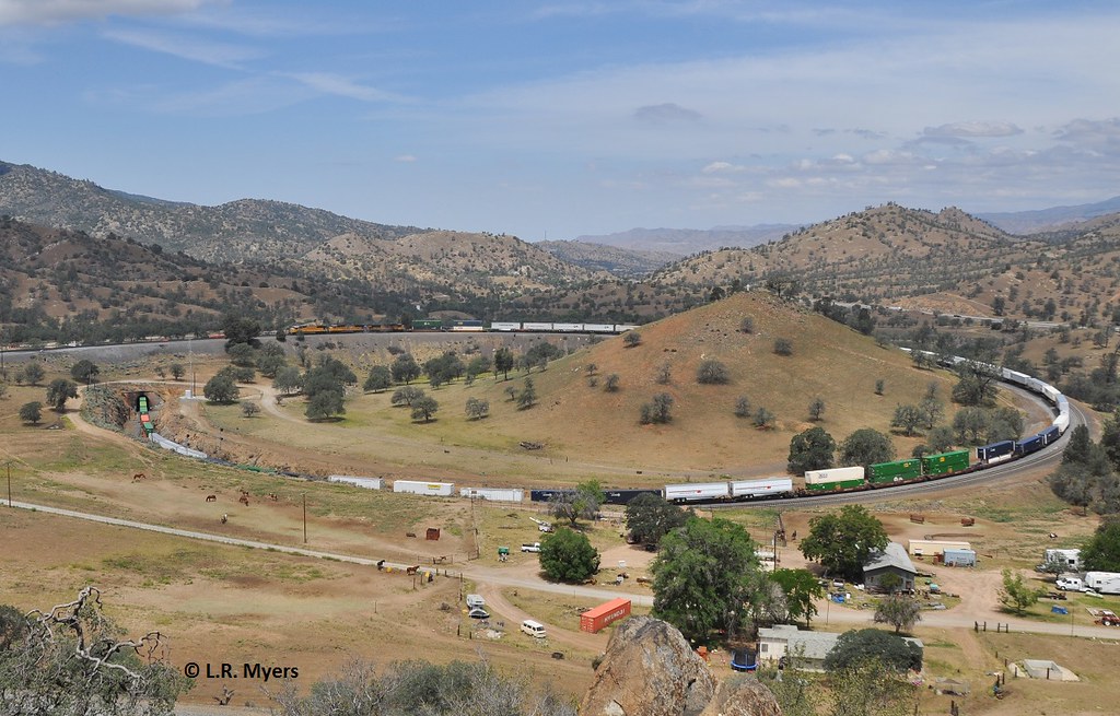 140521_31_keene 5/2014 Tehachapi Loop, CA lmyers83 Flickr