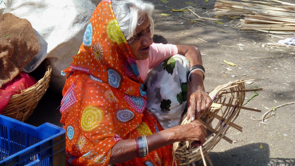 India Rajasthan Udaipur Woman Making Basket Udaipur … Flickr
