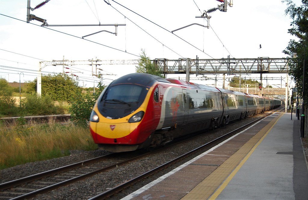 390122 Polesworth 18.7.14 Passing Polesworth on July 18th … Flickr