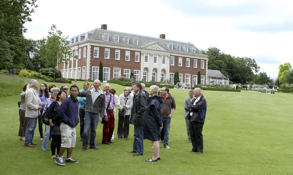 Open Square Gardens, Winfield House © U.S. Embassy London Flickr