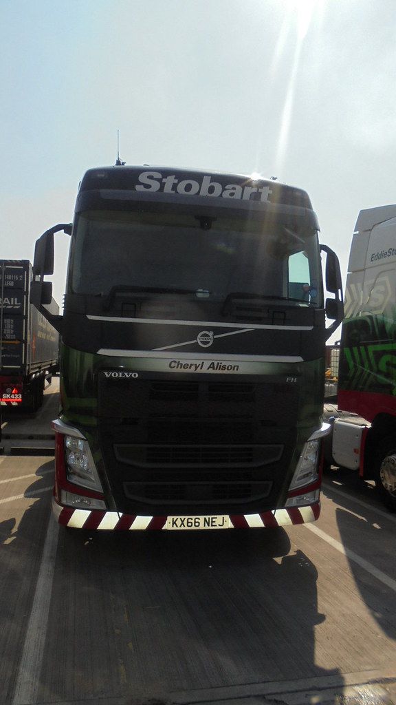 KX66 NEJ Volvo FH Eddie Stobart H4759 Cheryl Alison Rugby Flickr