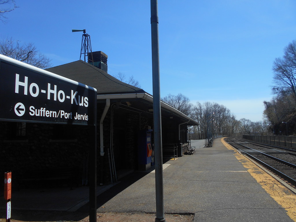 HoHoKus (New Jersey Transit station) Flickr