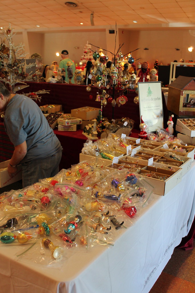 Midwest Holiday Antique Show Brenda McNeilly Flickr