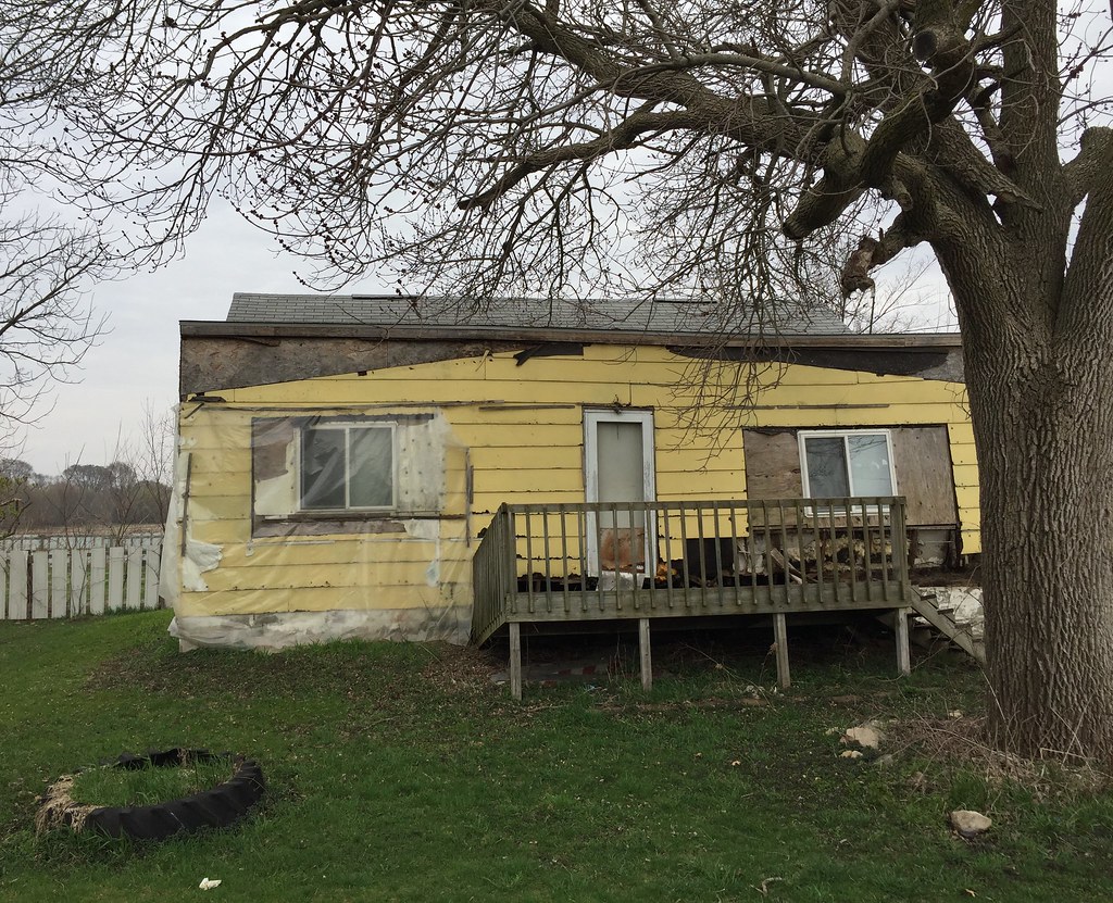Dumont, Iowa Good Friday 20170414 255PM IMG_1653 tofightfortheright