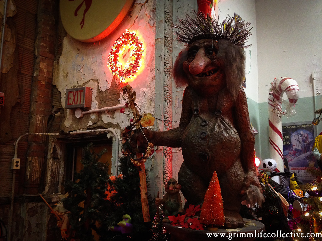 Castle Halloween Museum Castle Halloween Museum in Benwood… Flickr