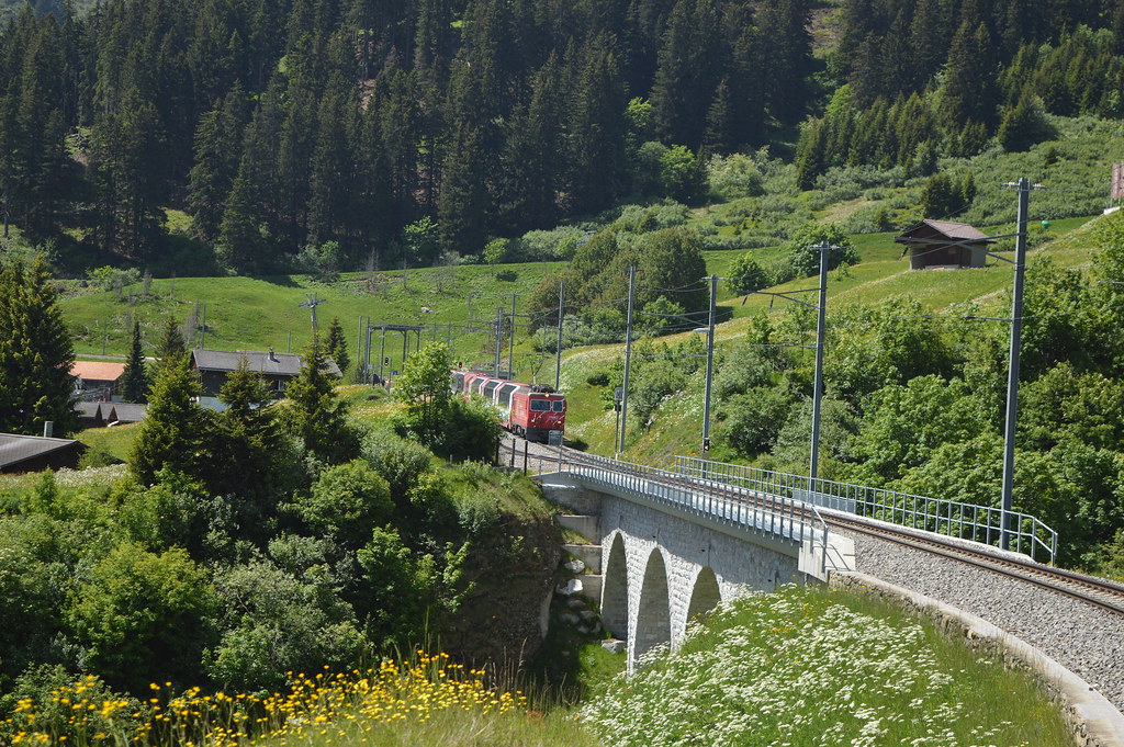 Swiss metre gauge railway_6 The Glacier Express waits in a… Flickr