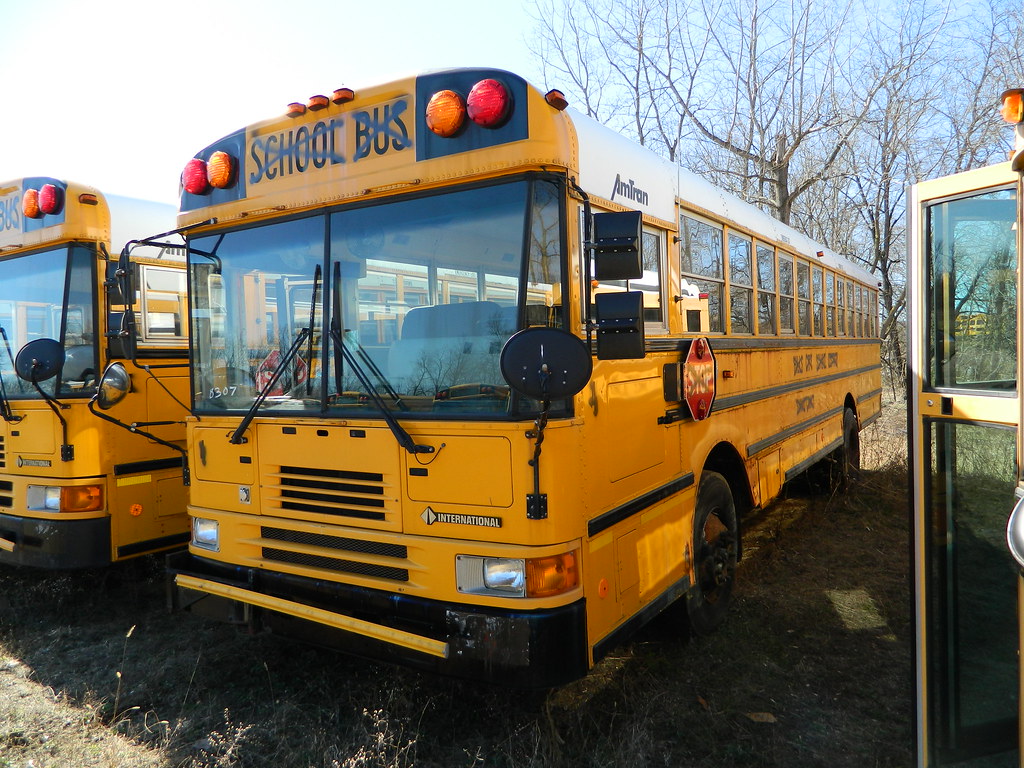 exNordonia Hills City School District 4 (2) Mike & B Sale… Flickr