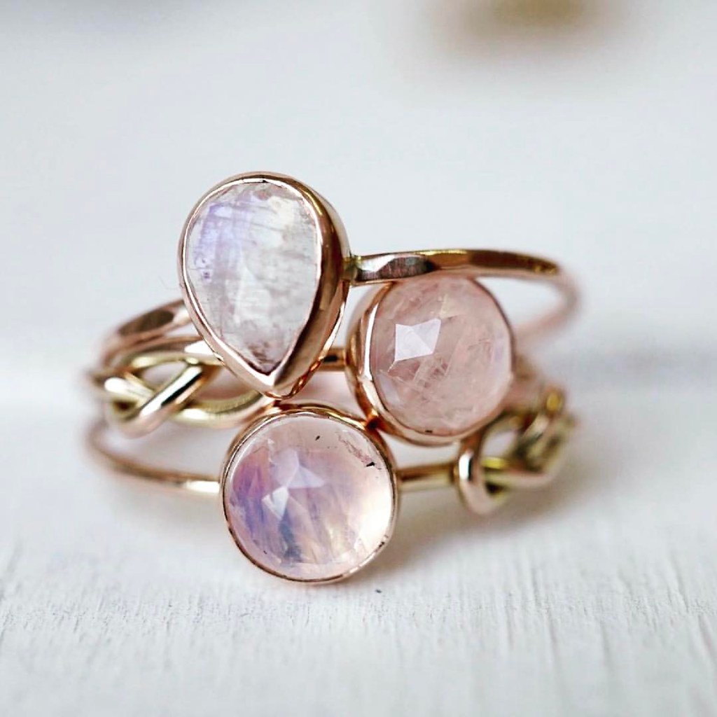 Moonstone dreams in blue misty hues 🌝🌚moonstone handma… Flickr