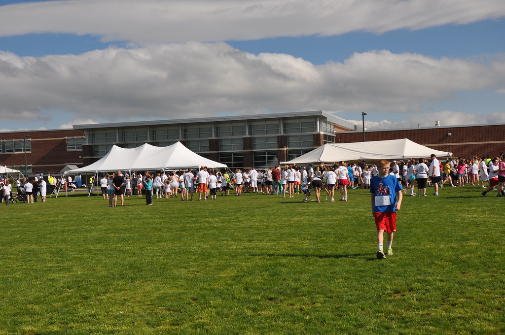 5Kolor Run Wilson West Middle School 5/24/2014 Joseph Stephanak